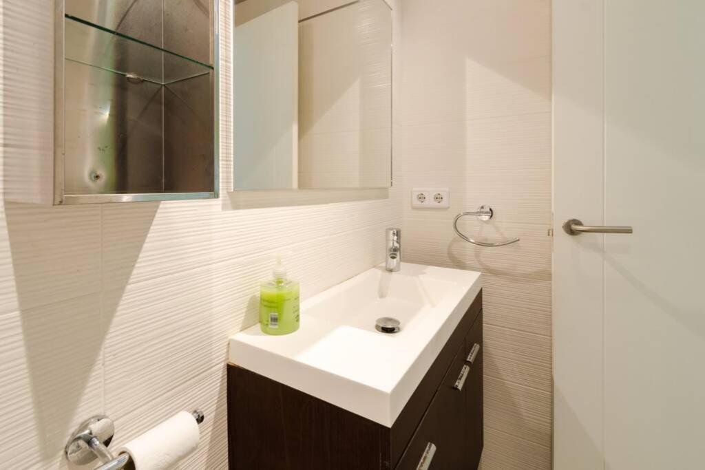 Apartamento Las Brisas Leilighet Cádiz Eksteriør bilde